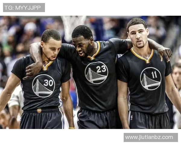 勇士王朝面临崩溃克莱与追梦或将双双离队引发震动