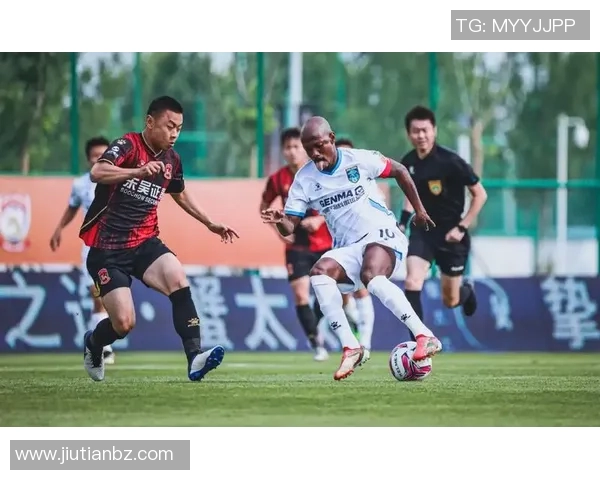 南通支云主场迎战青岛黄海争夺中甲联赛关键三分之战