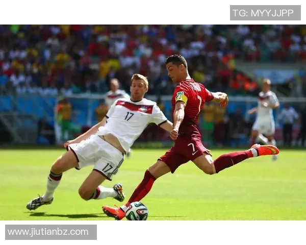 吕迪格的足球之路：从青训新星到世界顶级后卫的蜕变历程