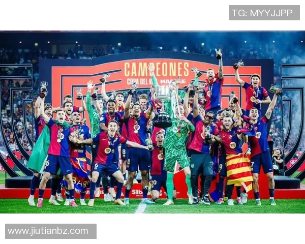 皇马与曼联巅峰对决看点分析球星表现与战术布局全解析