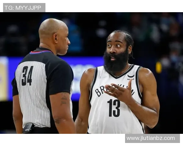 马努与哈登假摔之争引发的篮球文化与裁判判罚的深思 马努与哈登假摔之争引发的篮球文化与裁判判罚的深思