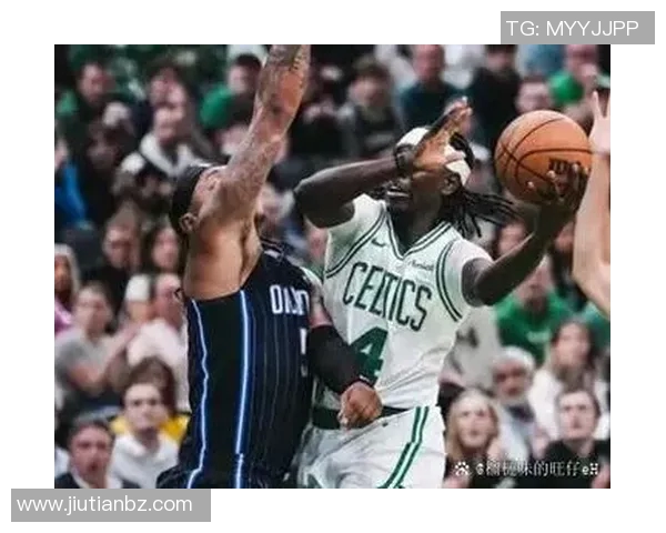 魔术与凯尔特人季前赛精彩对决展现新赛季球队实力与战术布局