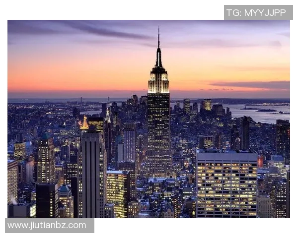 纽约城与芝加哥激战正酣精彩直播全程回顾与分析 纽约城与芝加哥激战正酣精彩直播全程回顾与分析