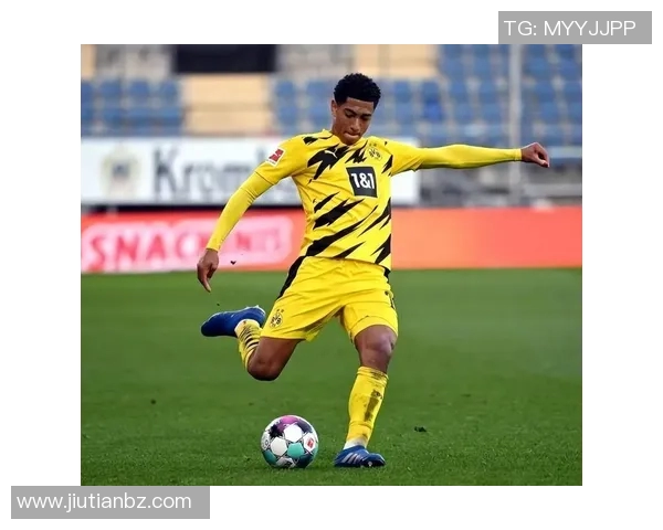 贝林厄姆的崛起之路:从青涩少年到足球巨星的传奇旅程 贝林厄姆的崛起之路:从青涩少年到足球巨星的传奇旅程