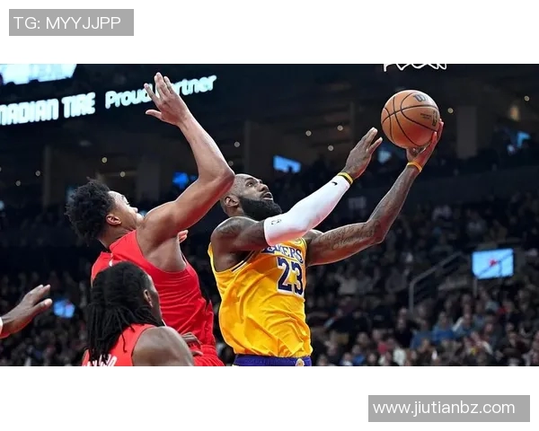 06年太阳对湖人精彩比赛录像回顾与分析，重温经典对决瞬间