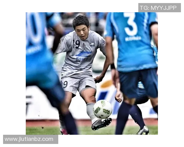 町田球队迎战德岛漩涡全力争胜展现实力与激情