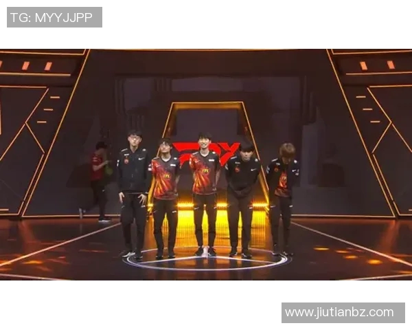 高校联赛特别报道：FPX逆袭之路的背后故事与精彩瞬间MBA